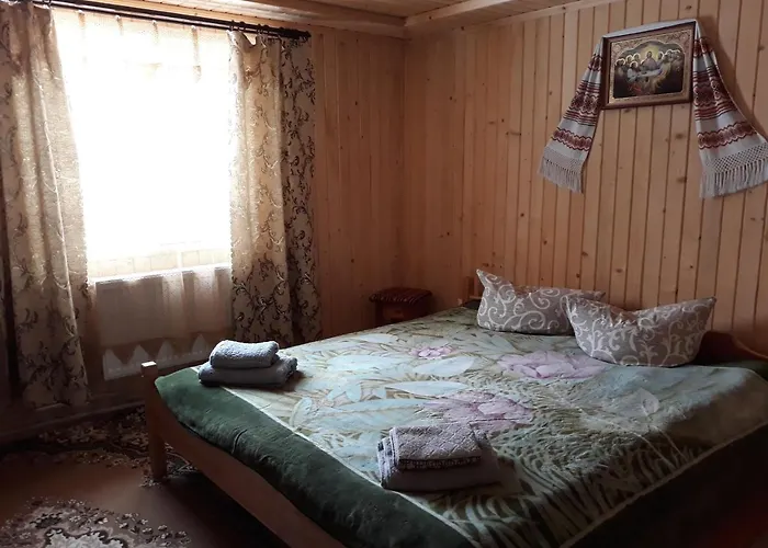 яблуневий сад Habitación en casa particular Yablunytsya